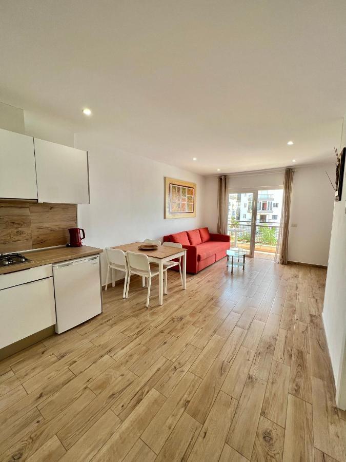 Apartment Crissol Лос Кристианос Екстериор снимка