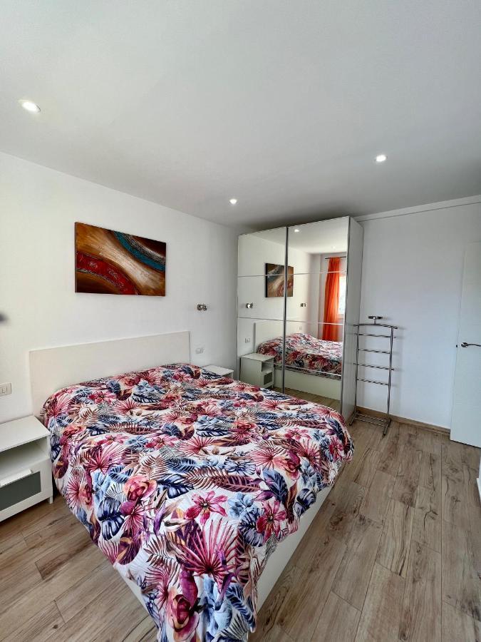 Apartment Crissol Лос Кристианос Екстериор снимка